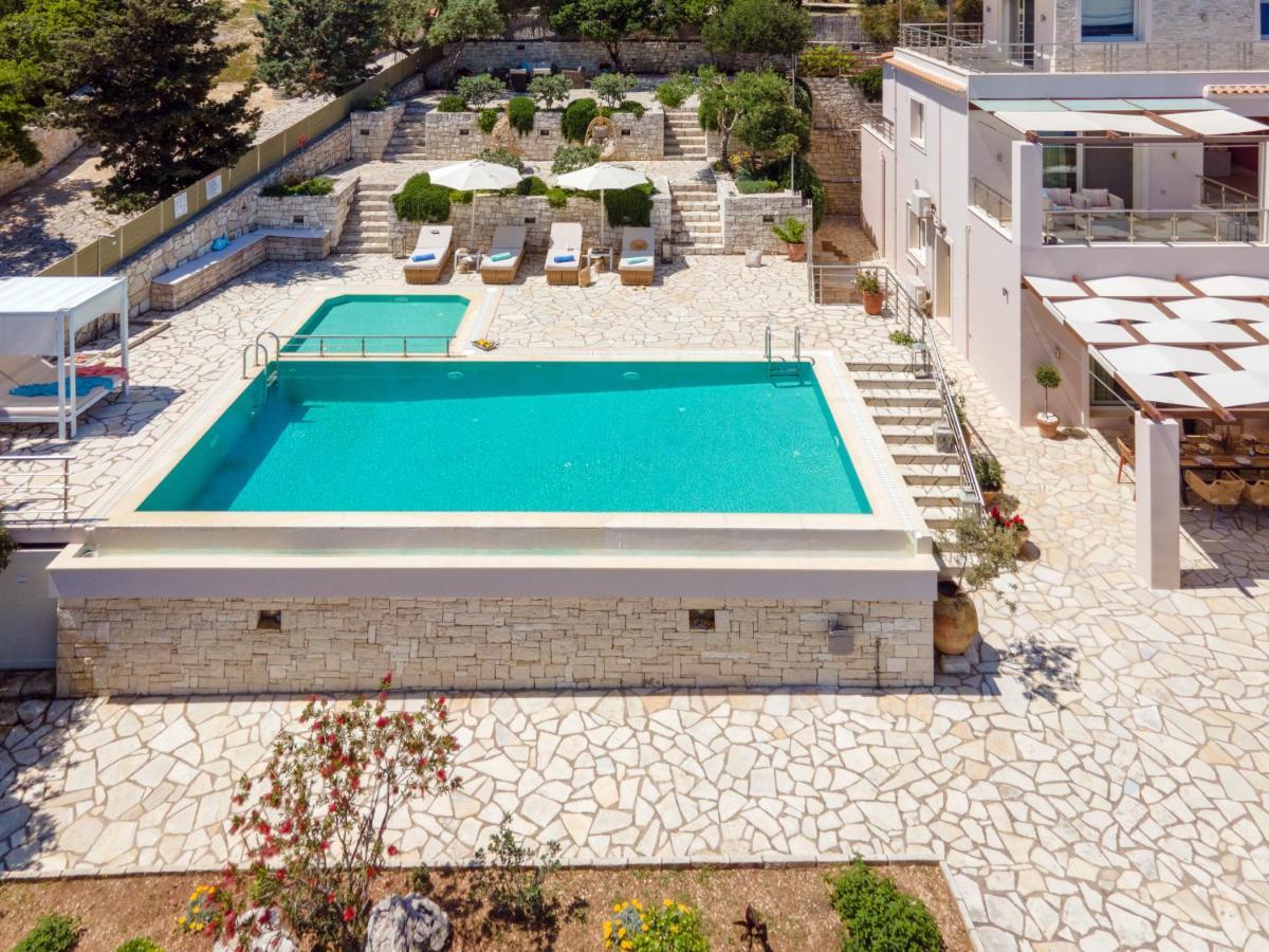 Villa Terra Del Nonno With Sea Views & Pool 盖奥斯 外观 照片