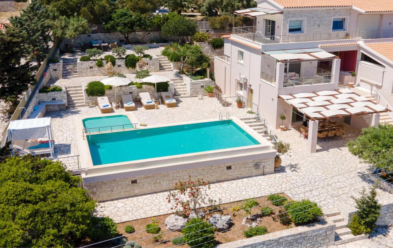 Villa Terra Del Nonno With Sea Views & Pool 盖奥斯 外观 照片